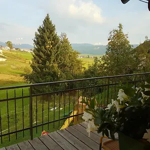  Alloggio per agriturismo Agriturismo Gruuntaal